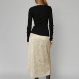 EVE SEAMLESS TOP EVE SEAMLESS TOP