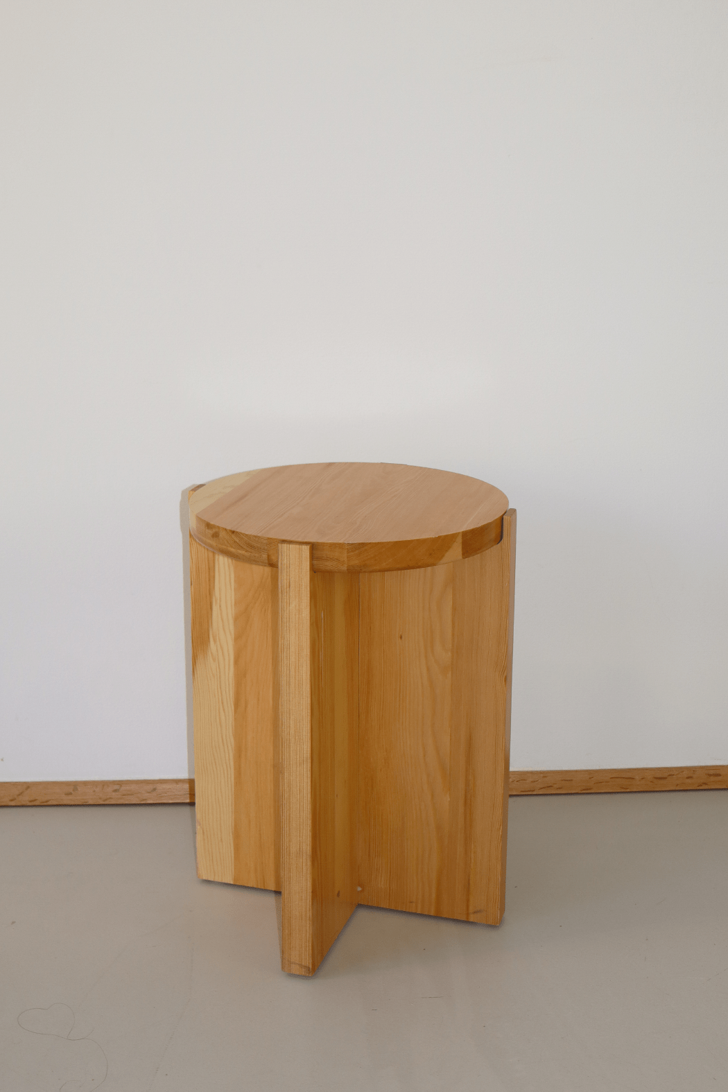 OpéraSPORT - OBJECT #1 STORE STOOL OpéraSPORT - OBJECT #1 STORE STOOL