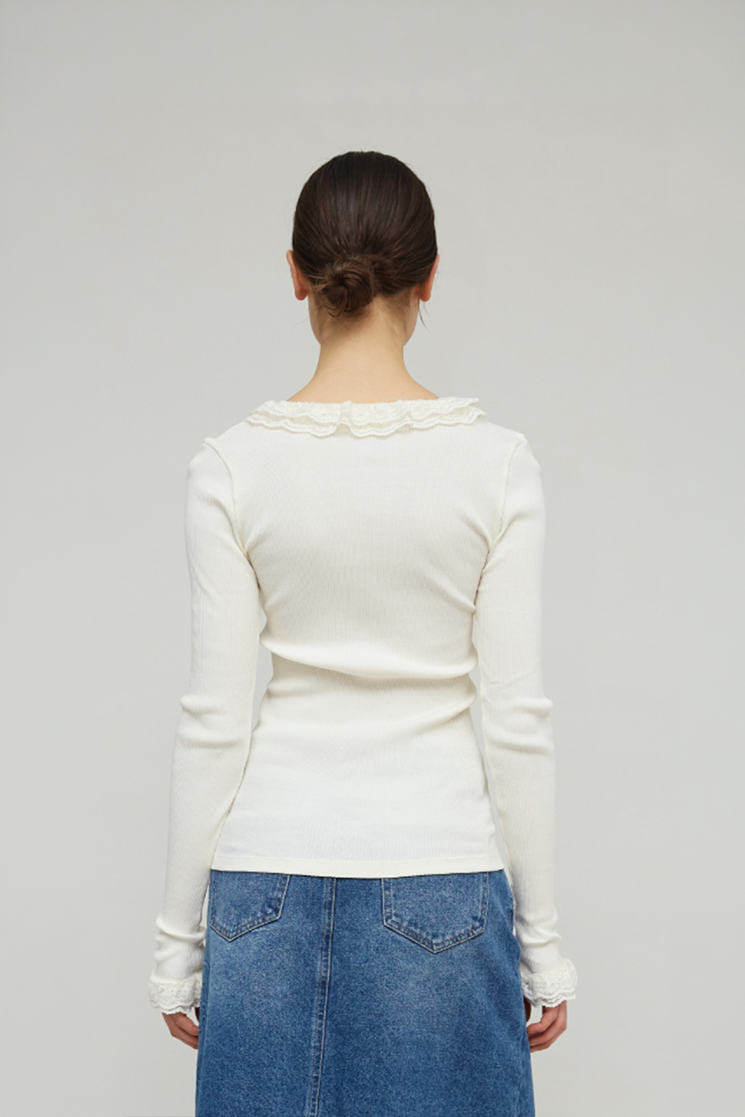 CECILIA SEAMLESS CARDIGAN - PRISTINE