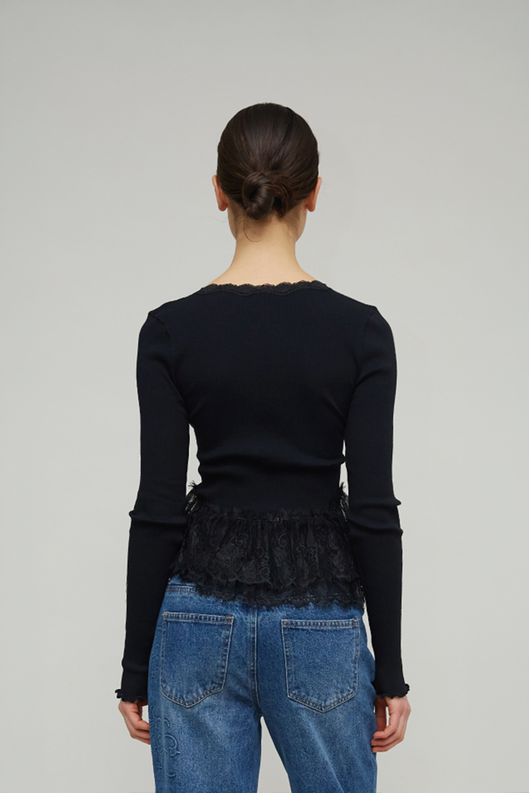 ELOISA SEAMLESS CARDIGAN - BLACK