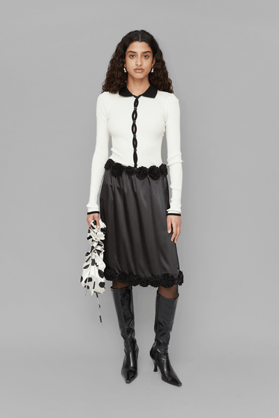 FULL_BODY_a_e882b161-0173-4244