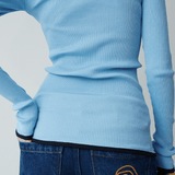 LAURA SEAMLESS SHIRT