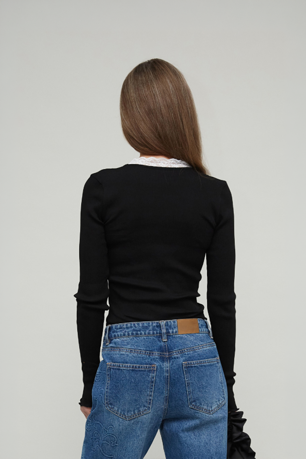 ROSELLA SEAMLESS TOP - BLACK