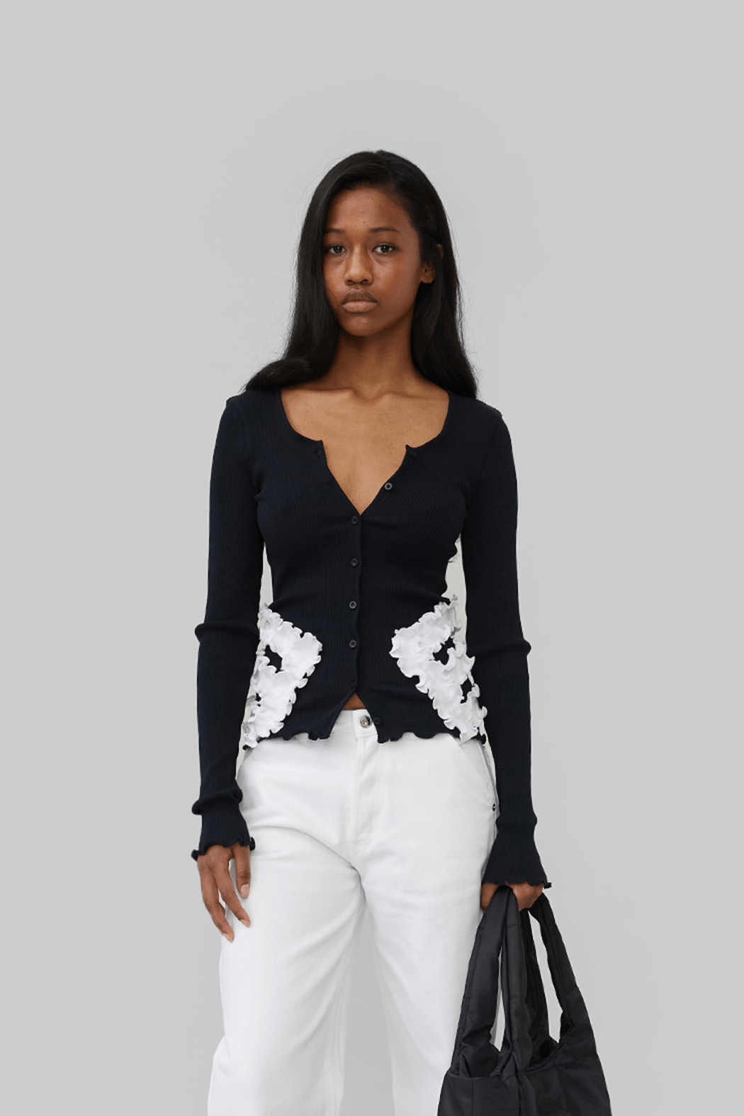 LANA SEAMLESS CARDIGAN - BLACK – OpéraSPORT LANA SEAMLESS CARDIGAN - BLACK – OpéraSPORT