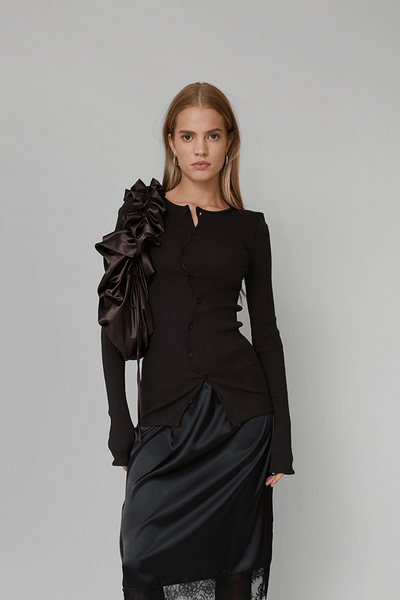 トップス Claire set tops closeup_front_0b199ade-8361-