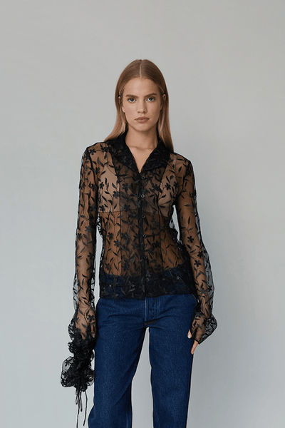 closeup_front_e2b480b7-74ef-